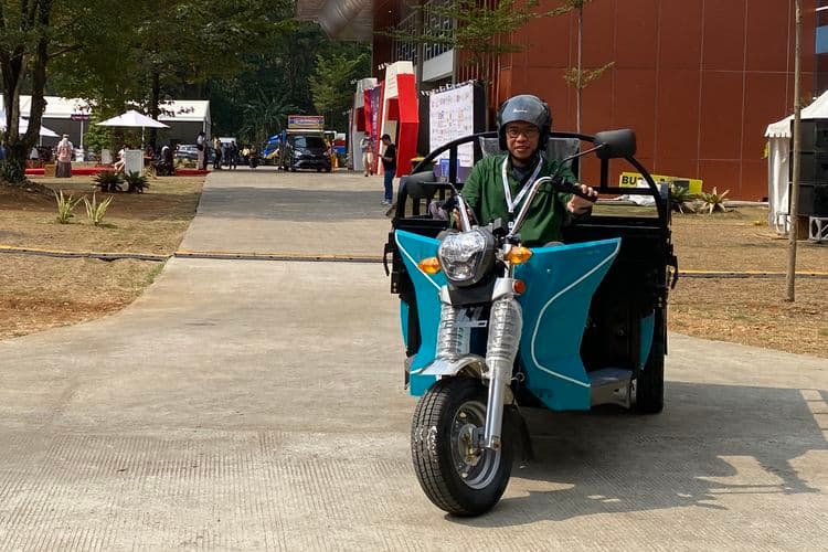 Uji Jalan PowerAce TRIEX: Rasa Berkendara Motor Roda Tiga Listrik
